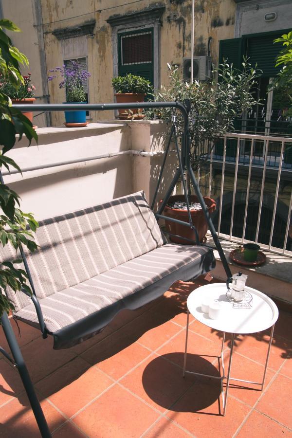 Apartament La Casa Del Nespolo, 2 Terrazzi E 2 Bagni In Centro Neapol Zewnętrze zdjęcie