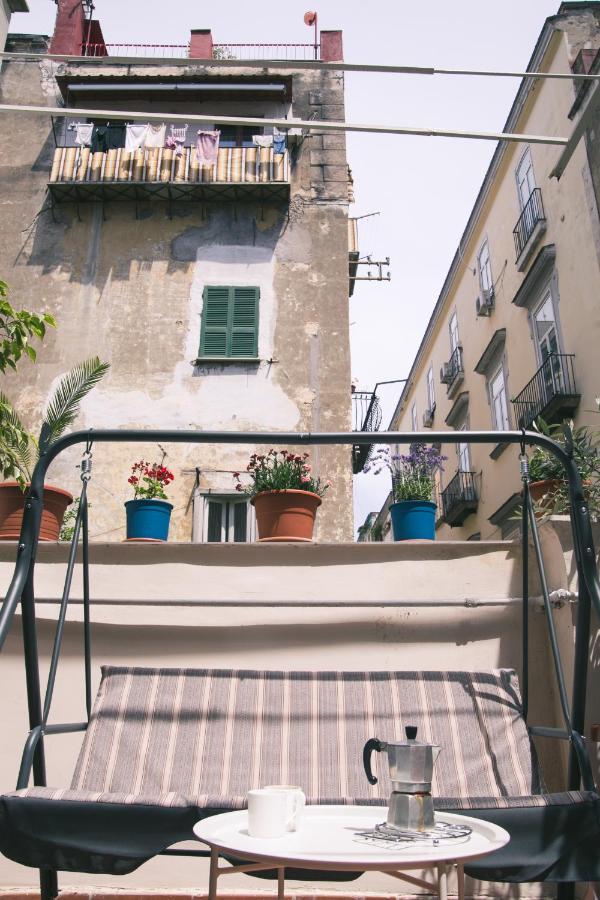 Apartament La Casa Del Nespolo, 2 Terrazzi E 2 Bagni In Centro Neapol Zewnętrze zdjęcie