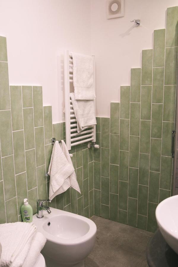 Apartament La Casa Del Nespolo, 2 Terrazzi E 2 Bagni In Centro Neapol Zewnętrze zdjęcie